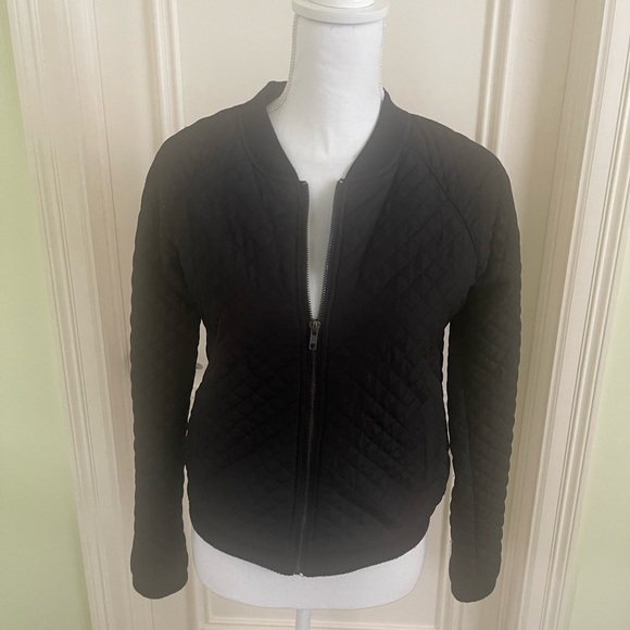 DELIA’S Quilted Black Bomber Jacket - Picture 4 of 13